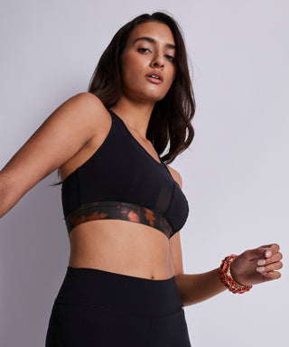 Hot Motion urheiluliivi Aubade x LUZ collaboration