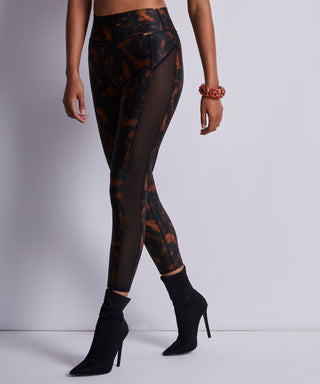 Hot Motion legginsit Aubade X LUZ collaboration, animal